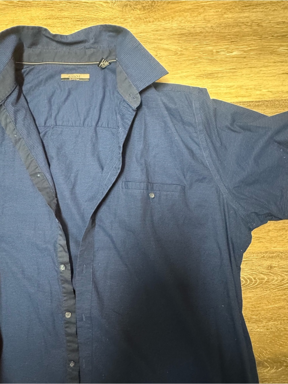 ALFANI— men’s button up dress shirt - Picture 6 of 6